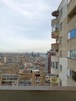 Bakı şəhəri, Yasamal rayonunda, 3 otaqlı yeni tikili satılır (Elan: 216833)