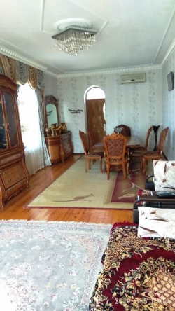 Bakı şəhəri, Binəqədi rayonu, M.Ə.Rəsulzadə qəsəbəsində, 5 otaqlı ev / villa satılır (Elan: 200885)
