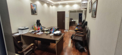 Bakı şəhəri, Xətai rayonunda, 3 otaqlı ofis satılır (Elan: 240507)