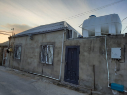 Bakı şəhəri, Binəqədi rayonu, Binəqədi qəsəbəsində, 2 otaqlı ev / villa satılır (Elan: 319927)