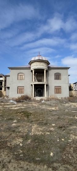 Bakı şəhəri, Səbail rayonu, Badamdar qəsəbəsində, 8 otaqlı ev / villa satılır (Elan: 267149)