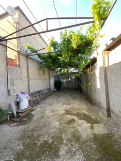 Xırdalan şəhərində, 5 otaqlı ev / villa satılır (Elan: 332509)