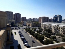 Bakı şəhəri, Xətai rayonunda, 3 otaqlı yeni tikili kirayə verilir (Elan: 204252)