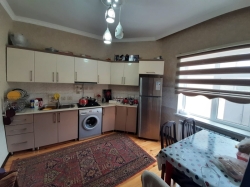 Bakı şəhərində, 4 otaqlı ev / villa satılır (Elan: 205948)