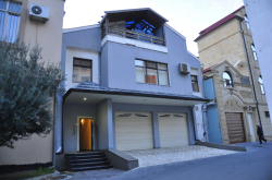 Bakı şəhəri, Nərimanov rayonunda, 10 otaqlı ev / villa satılır (Elan: 324237)