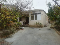 Bakı şəhəri, Xətai rayonunda, 3 otaqlı ev / villa kirayə verilir (Elan: 330573)