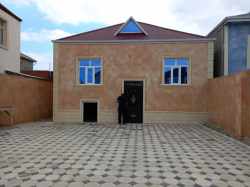 Bakı şəhəri, Sabunçu rayonu, Maştağa qəsəbəsində, 3 otaqlı ev / villa satılır (Elan: 236754)
