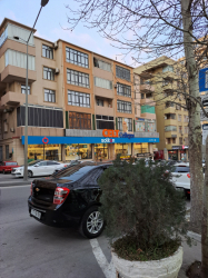 Bakı şəhəri, Nəsimi rayonu, 1-ci mikrorayon qəsəbəsində obyekt satılır (Elan: 322309)