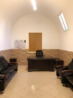 Bakı şəhəri, Nəsimi rayonunda, 3 otaqlı ofis kirayə verilir (Elan: 200989)