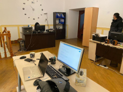 Bakı şəhəri, Nəsimi rayonunda, 4 otaqlı ofis kirayə verilir (Elan: 321520)