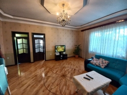 Bakı şəhərində, 4 otaqlı ev / villa satılır (Elan: 204965)
