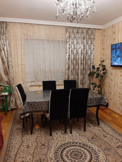Bakı şəhərində, 4 otaqlı ev / villa satılır (Elan: 236674)