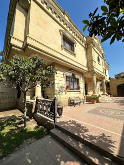 Bakı şəhəri, Nərimanov rayonunda, 9 otaqlı ev / villa satılır (Elan: 311965)