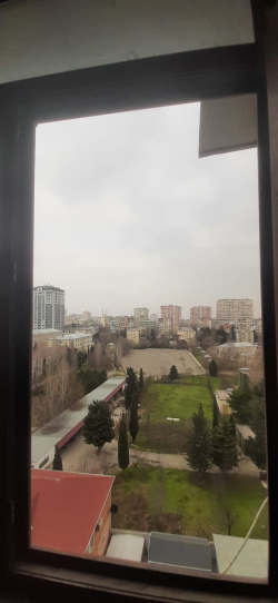 Bakı şəhəri, Nəsimi rayonunda, 2 otaqlı köhnə tikili satılır (Elan: 263369)