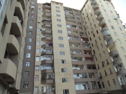 Bakı şəhəri, Yasamal rayonunda, 2 otaqlı yeni tikili kirayə verilir (Elan: 231491)