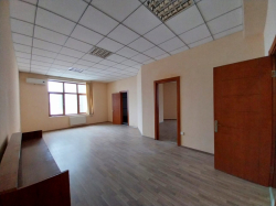 Bakı şəhəri, Nəsimi rayonunda, 5 otaqlı ofis kirayə verilir (Elan: 269826)