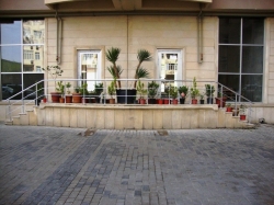 Bakı şəhəri, Yasamal rayonunda, 4 otaqlı yeni tikili satılır (Elan: 200692)