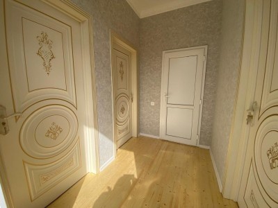 image 373045