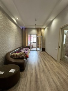 image 376080