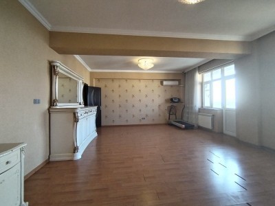 image 377495