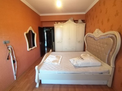 image 377495