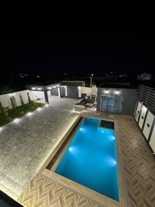 image 378050