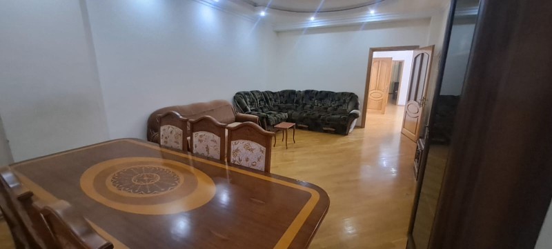3 otaqlı yeni tikili