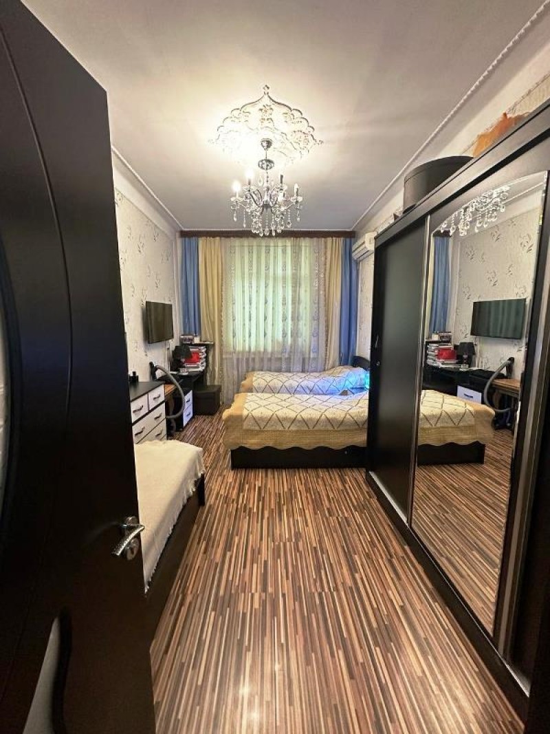 3 otaqlı köhnə tikili