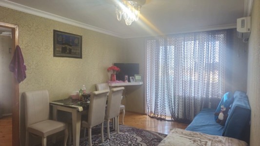 2 otaqlı köhnə tikili