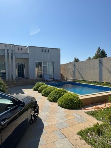 10000 sqft həyət / bağ evi