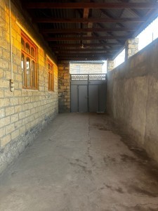 5 sqft həyət / bağ evi