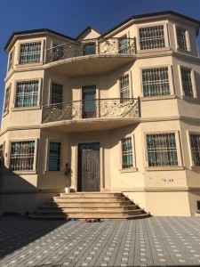 350 sot həyət / bağ evi