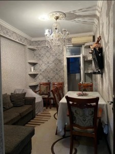 2 otaqlı köhnə tikili