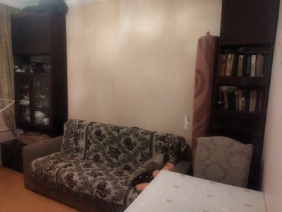 5 otaqlı köhnə tikili