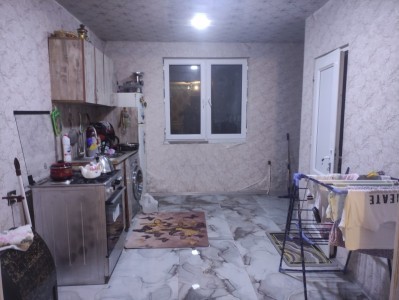 3 otaqlı köhnə tikili