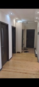 4 otaqlı köhnə tikili