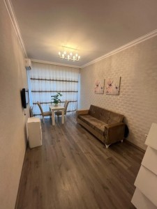 1 sqft həyət / bağ evi