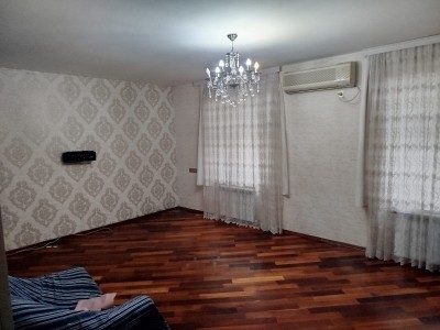 3 otaqlı köhnə tikili