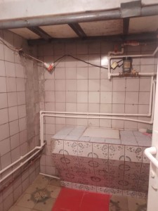 2 otaqlı köhnə tikili