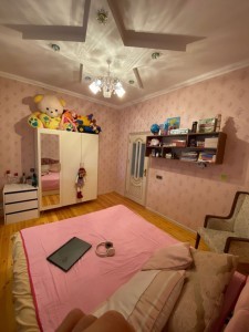 4 sqft həyət / bağ evi