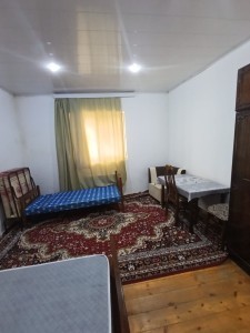 1 sot həyət / bağ evi