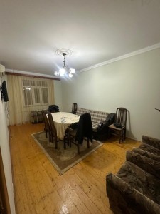 2 otaqlı köhnə tikili