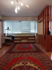 2 otaqlı köhnə tikili