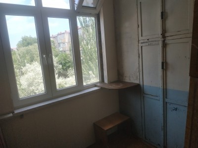2 otaqlı köhnə tikili