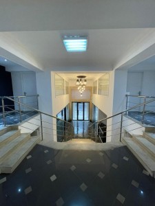 240 m² ofis