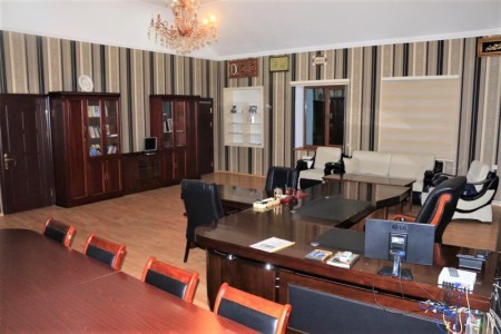 400 m² ofis