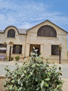 35 sot həyət / bağ evi