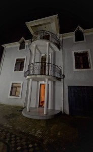 100 sot həyət / bağ evi