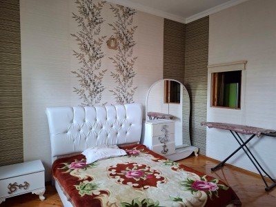 1 sot həyət / bağ evi