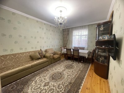 3 sot həyət / bağ evi